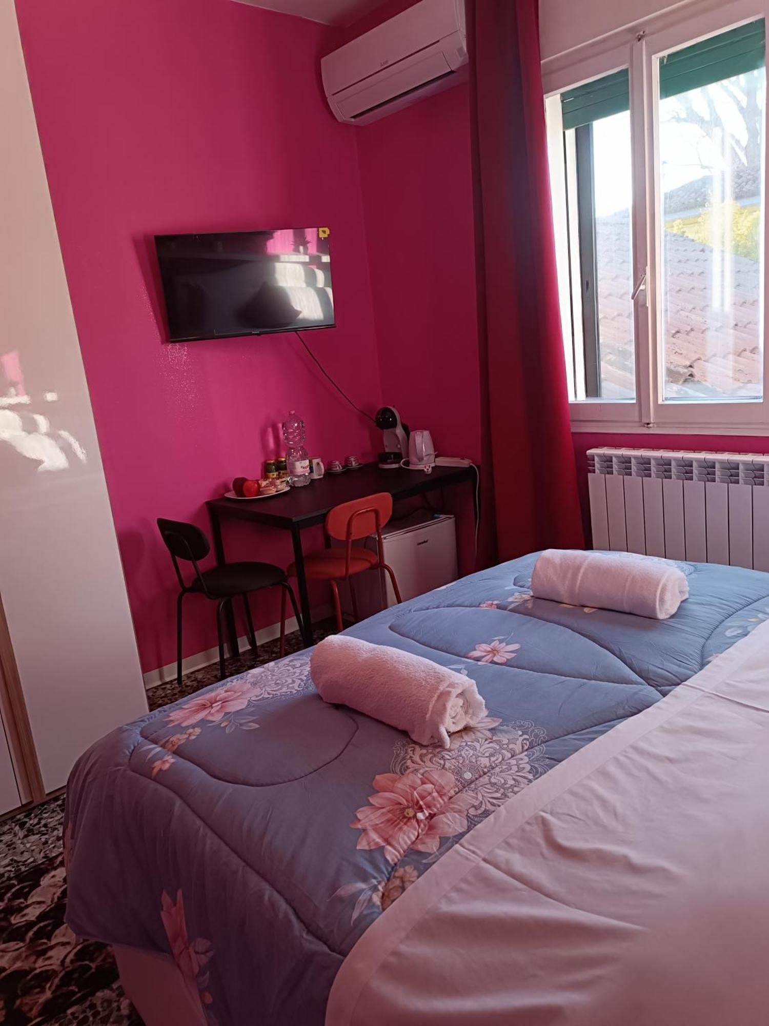 Bed and Breakfast Locazione Turistica 2 Tessera Exterior foto